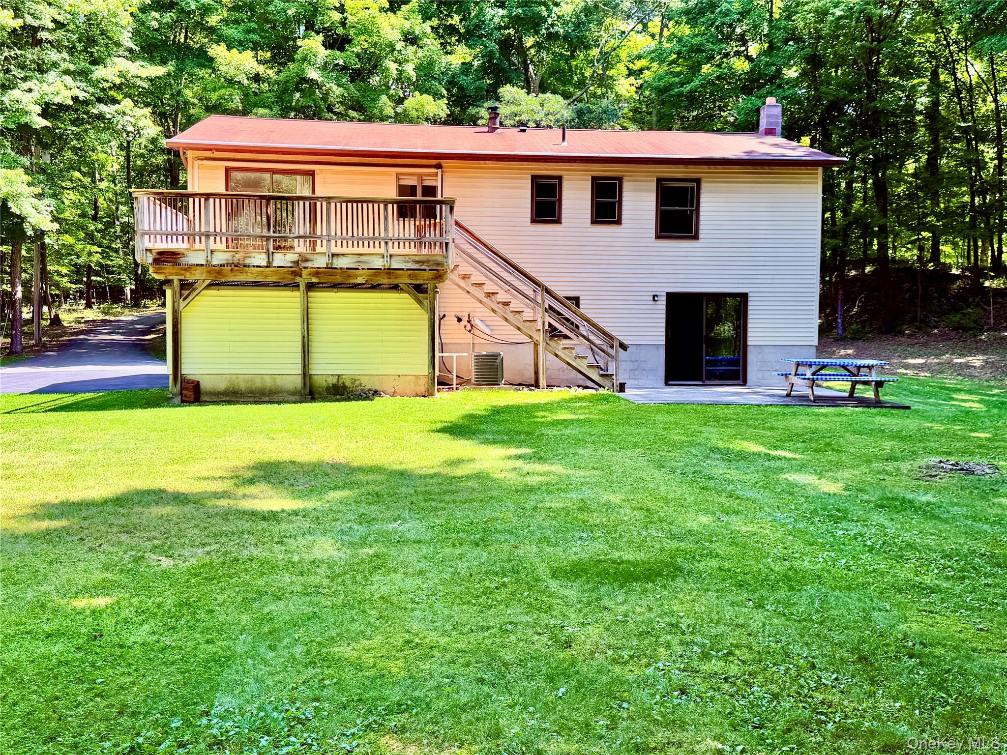 126 Carter Road Pleasant Valley, NY 12569 - Photo 28 of 32 Gallery Image 28