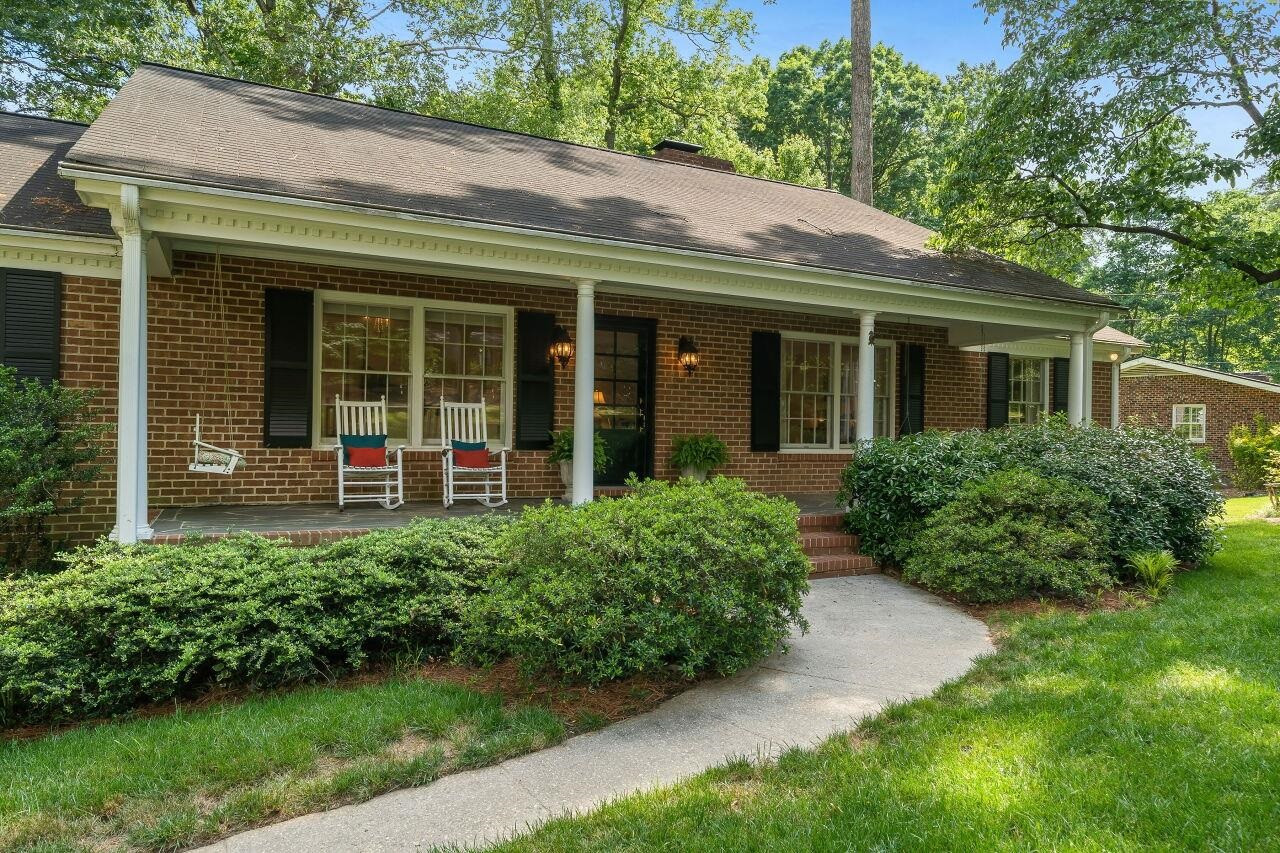 5005 Rembert Drive Raleigh, NC 27612 - Photo 28 of 29 Photo 28