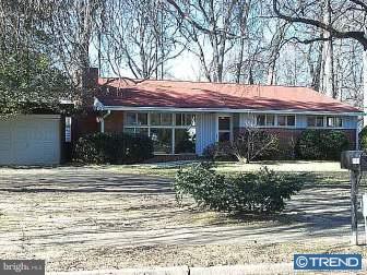 1372 Warner Road Jenkintown, PA 19046 - Photo 1 of 6 Exterior