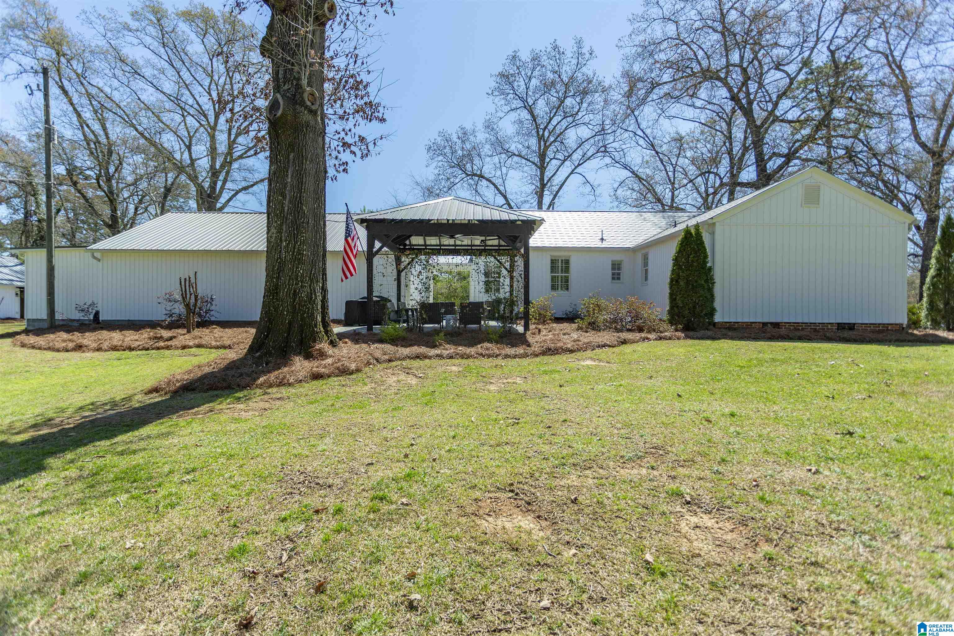 5449 Sutherland Road Mount Olive, AL 35117 - Photo 8 of 69