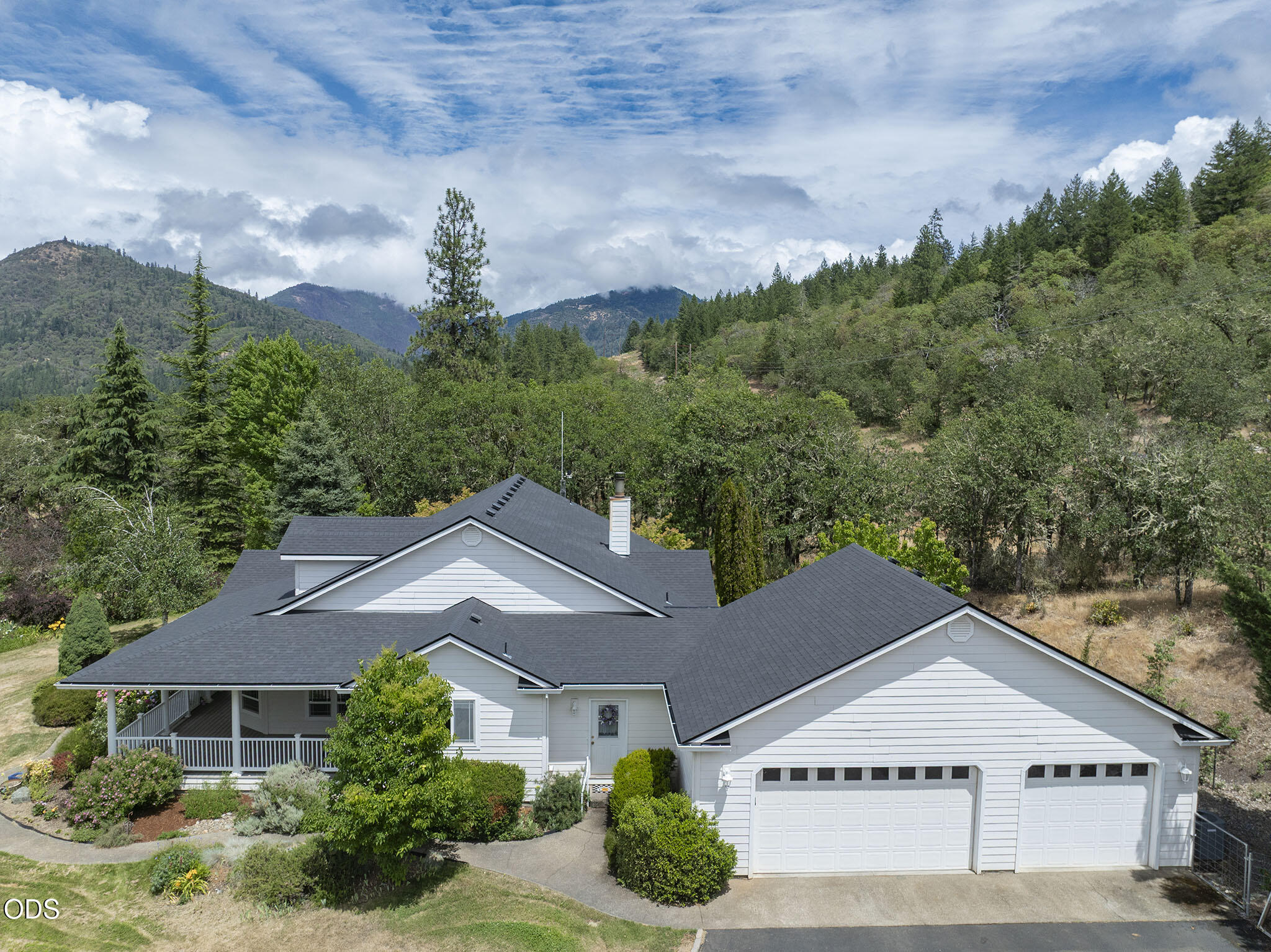 279 Ridgefield Road Grants Pass, OR 97527 - Photo 55 of 62