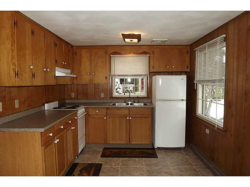 294 West Greenville Road Scituate, RI 02857 - Photo 3 of 15 Kitchen.