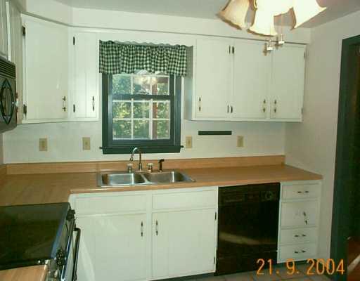 450 Christy Road Eighty Four, PA 15330 - Photo 6 of 8 Gallery Image 6