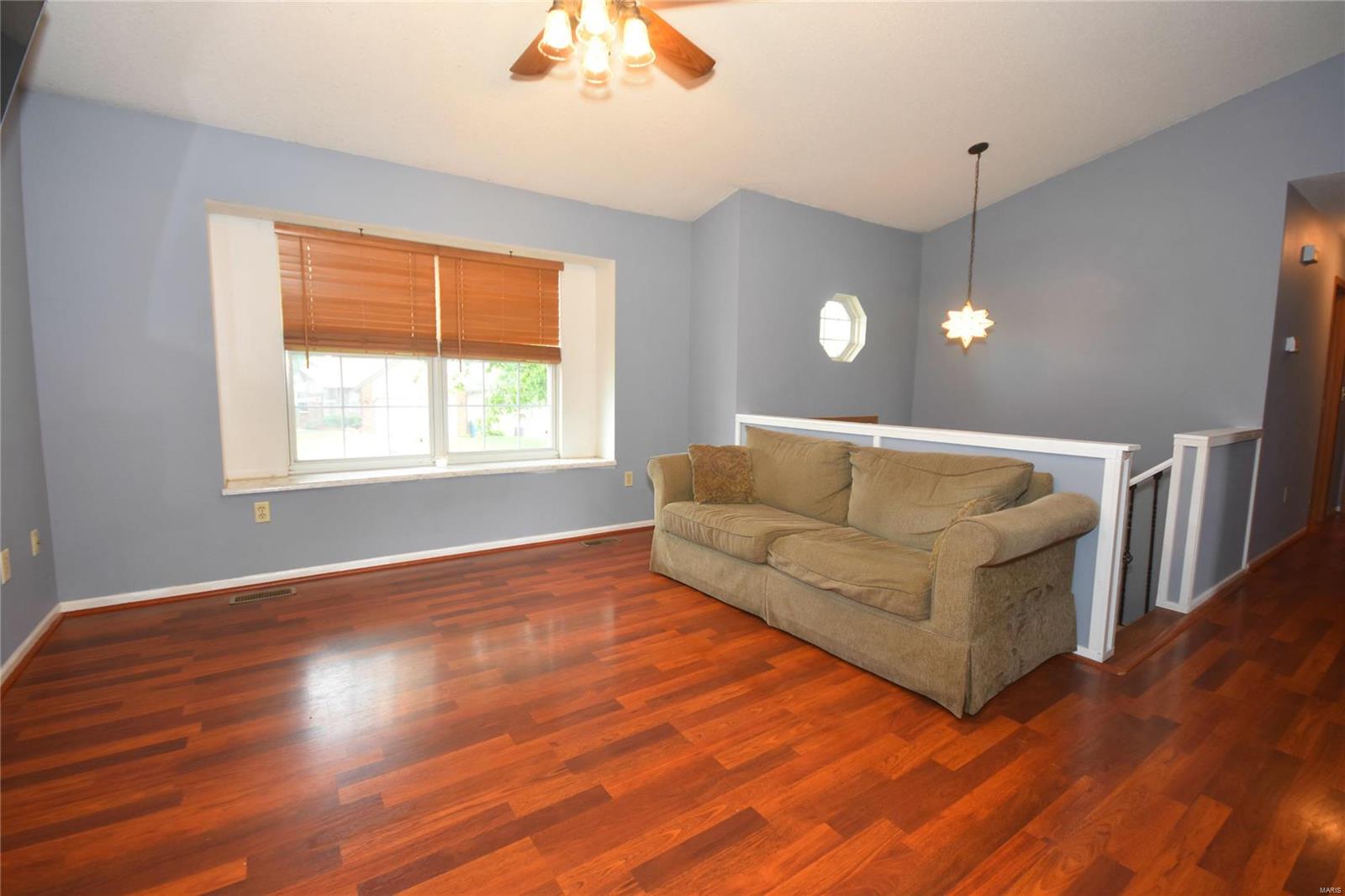 616 Copper Line Road Maryville, IL 62062 - Photo 3 of 18 Gallery Image 3