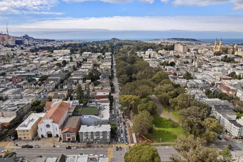 $2,500,000 | 1651-1655 Oak Street, San Francisco, CA 94117