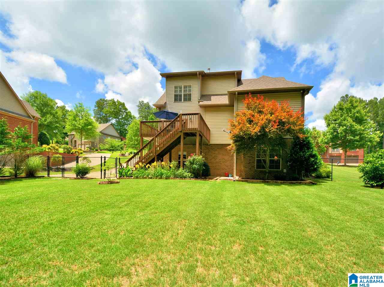 140 Lauchlin Lane Pelham, AL 35124 - Photo 3 of 48