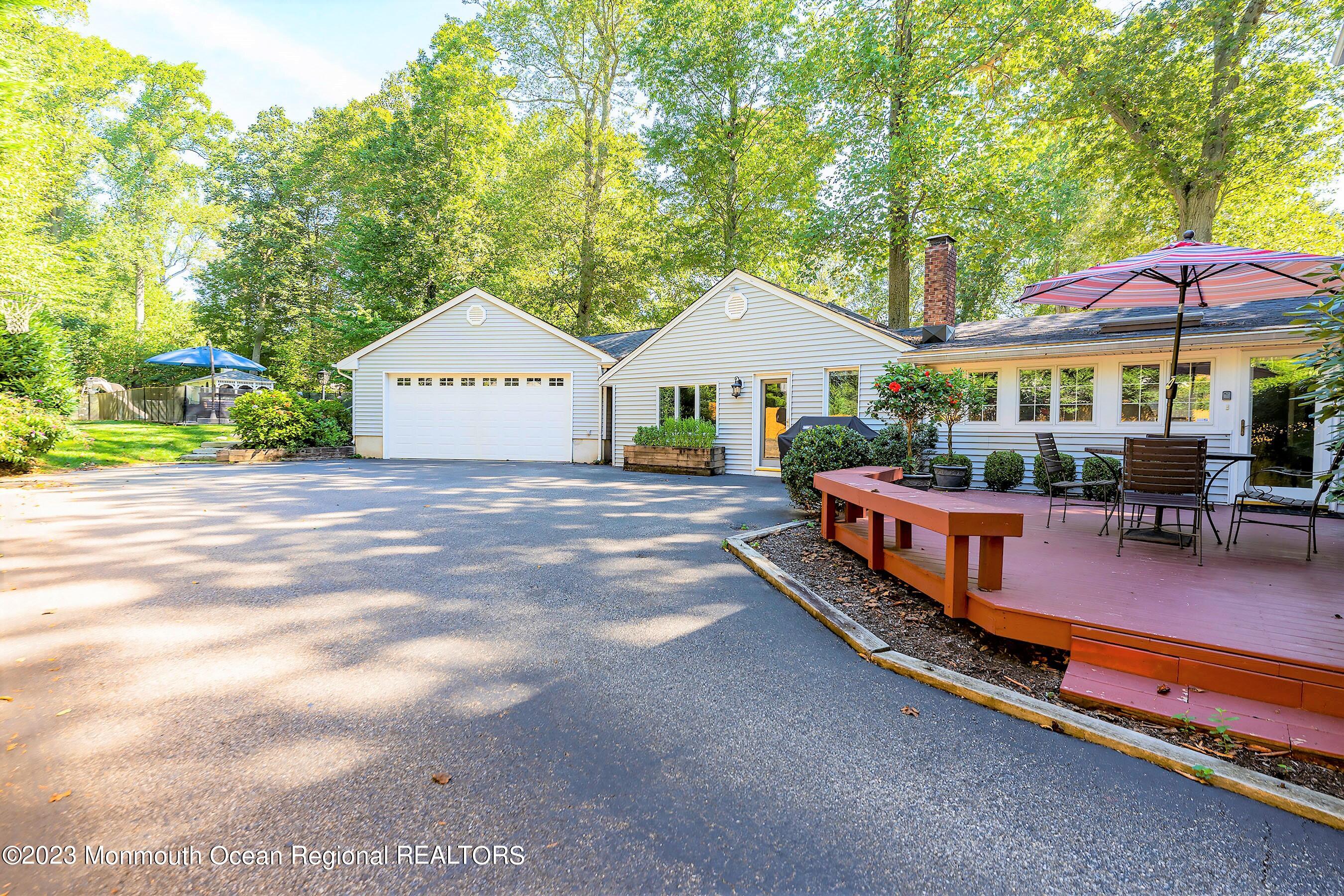 35 Bamm Hollow Road Middletown, NJ 07748 - Photo 41 of 50 17-Ext8