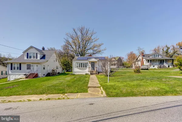 $295,000 | 5630 Oakland Road, Baltimore, MD 21227