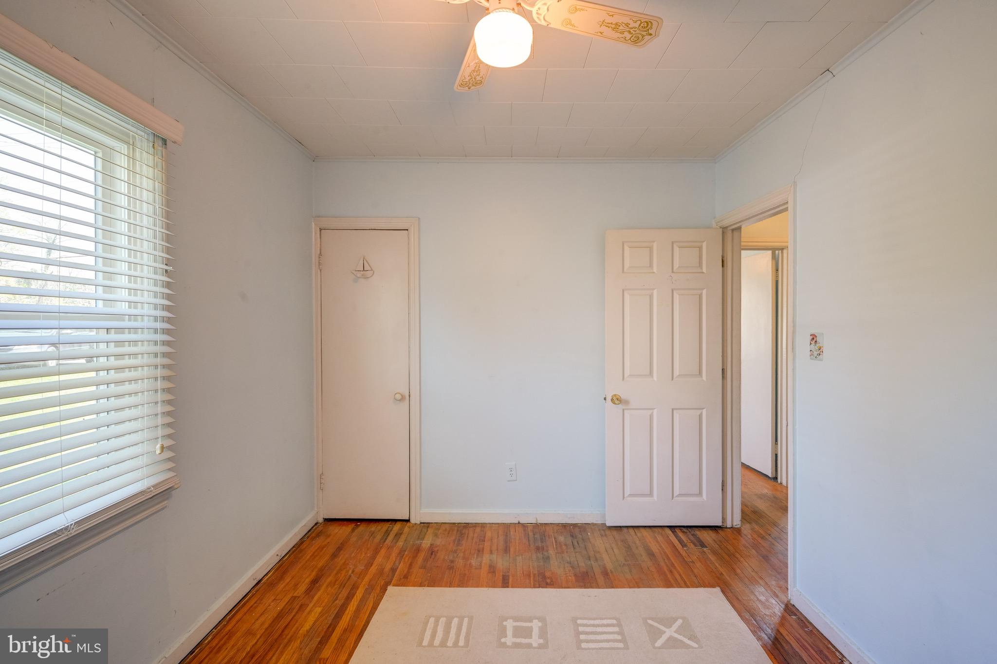 5630 Oakland Road Baltimore, MD 21227 - Photo 22 of 31 wooden floor in a room