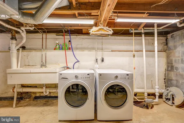 $295,000 | 5630 Oakland Road, Baltimore, MD 21227