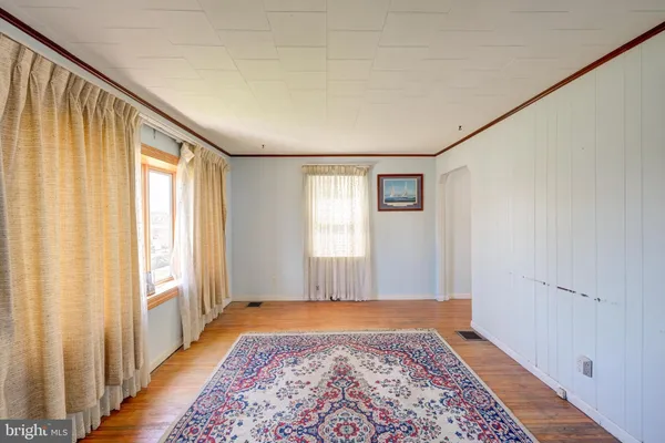 $295,000 | 5630 Oakland Road, Baltimore, MD 21227