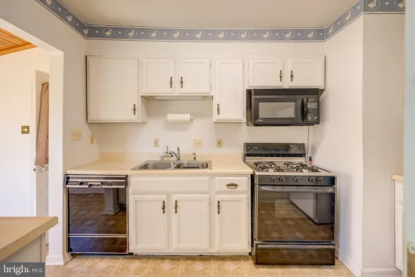 $295,000 | 5630 Oakland Road, Baltimore, MD 21227