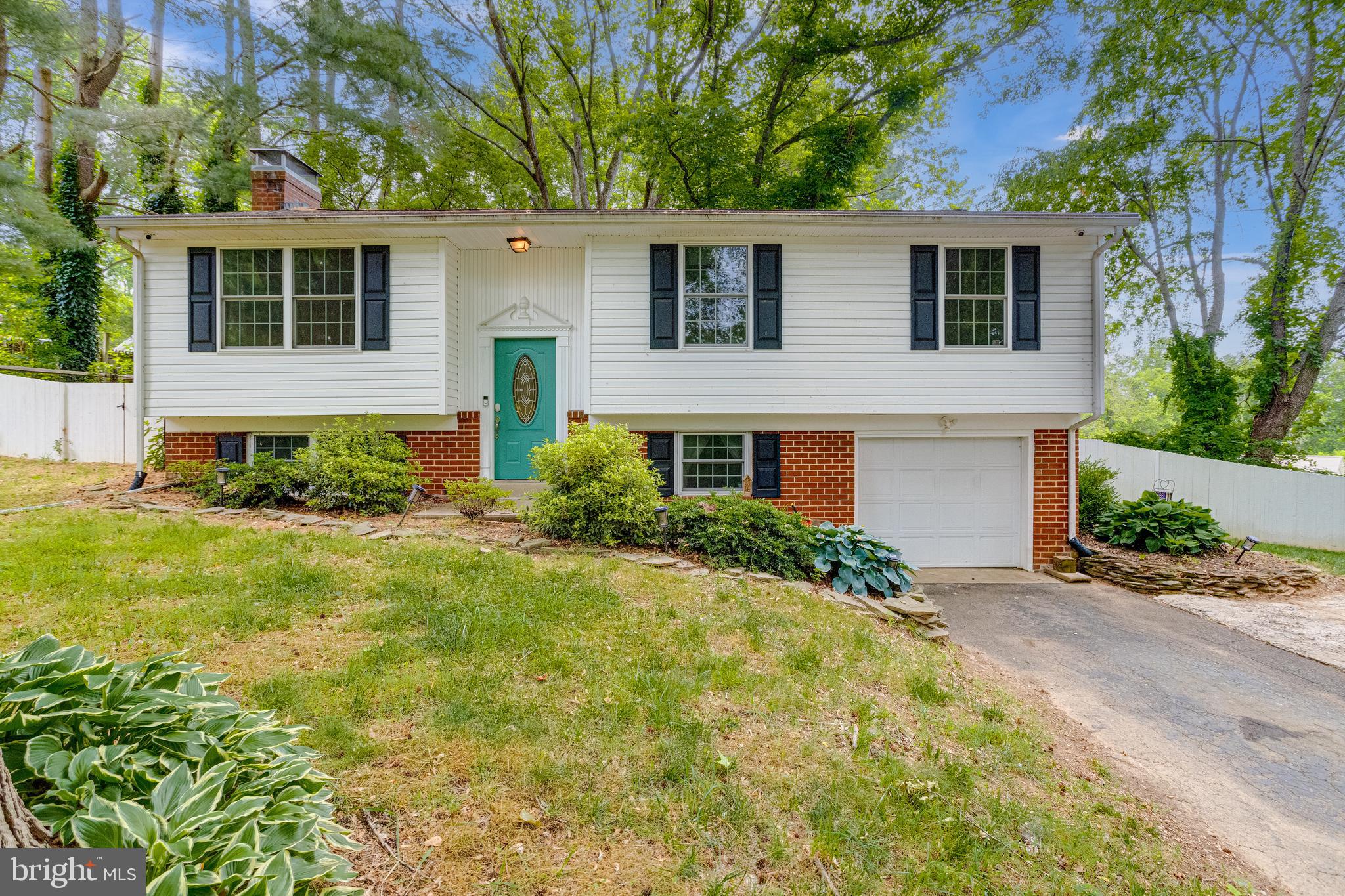 Welcome to 590 Love Run Road!