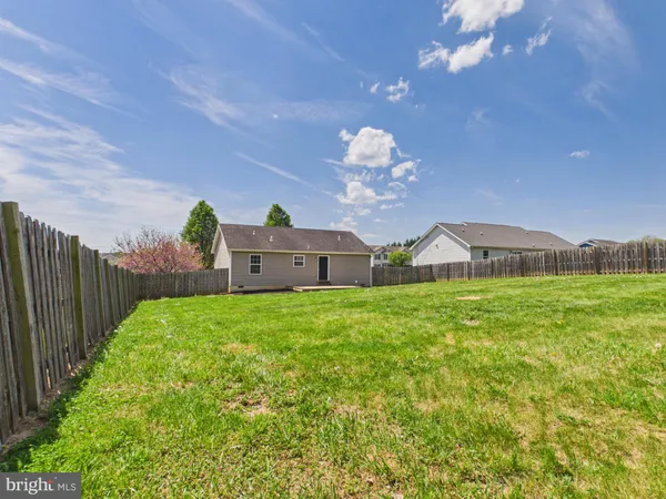 $315,000 | 218 Larry Way, Bunker Hill, WV 25413