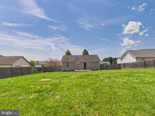 $315,000 | 218 Larry Way, Bunker Hill, WV 25413