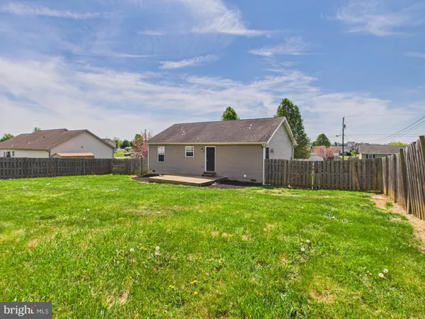 $315,000 | 218 Larry Way, Bunker Hill, WV 25413