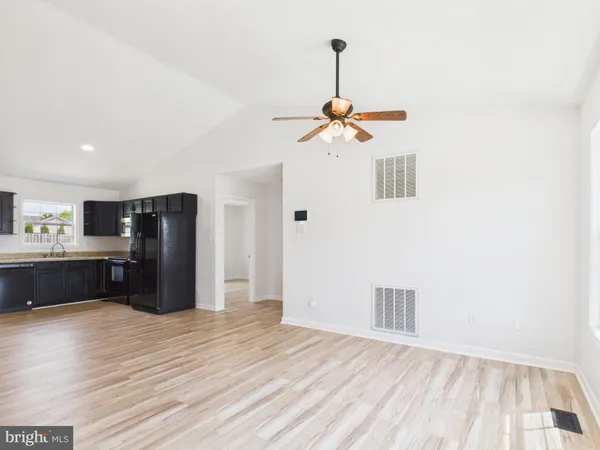$315,000 | 218 Larry Way, Bunker Hill, WV 25413