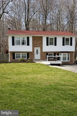 $465,000 | 39510 Pocahontas Drive, Mechanicsville, MD 20659