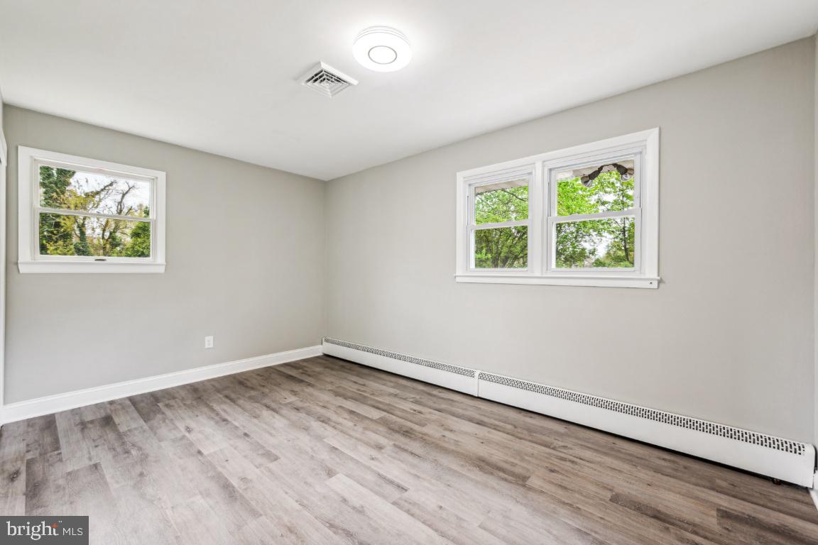 11 Kingsbridge Road Gibbsboro, NJ 08026 - Photo 19 of 25 Gallery Image 19