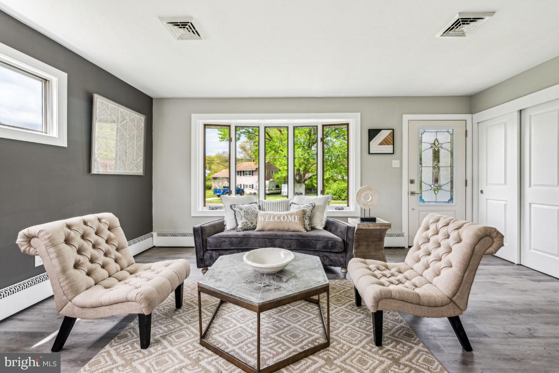 11 Kingsbridge Road Gibbsboro, NJ 08026 - Photo 5 of 25 Gallery Image 5