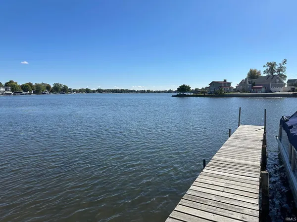 $499,000 | 2215 East State Road 14, Rochester, IN 46975