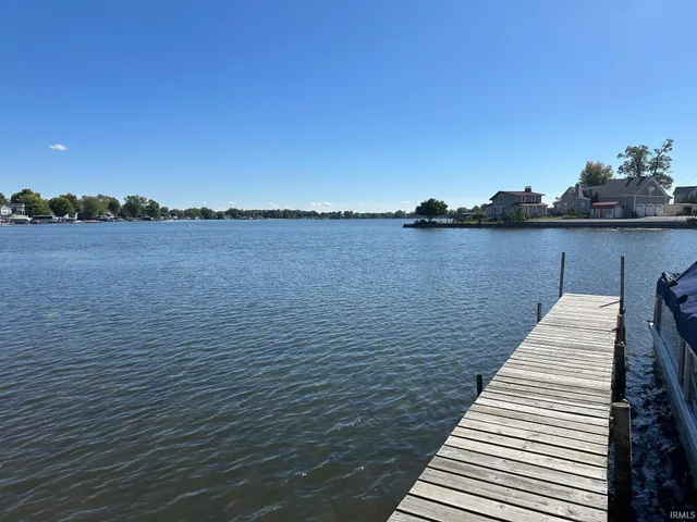 $535,000 | 2215 East State Road 14, Rochester, IN 46975