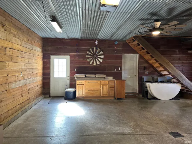$535,000 | 2215 East State Road 14, Rochester, IN 46975