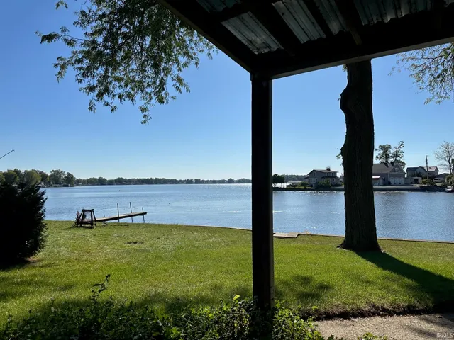 $535,000 | 2215 East State Road 14, Rochester, IN 46975