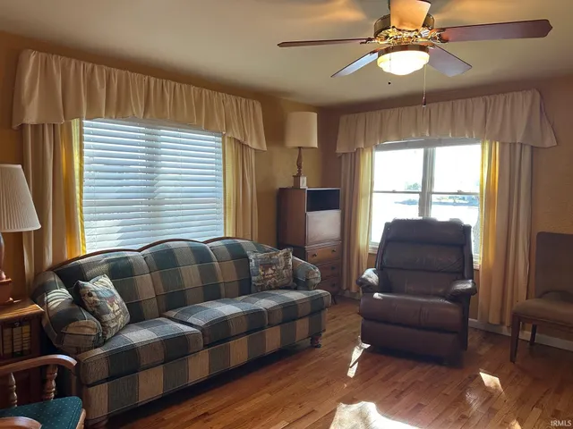 $535,000 | 2215 East State Road 14, Rochester, IN 46975