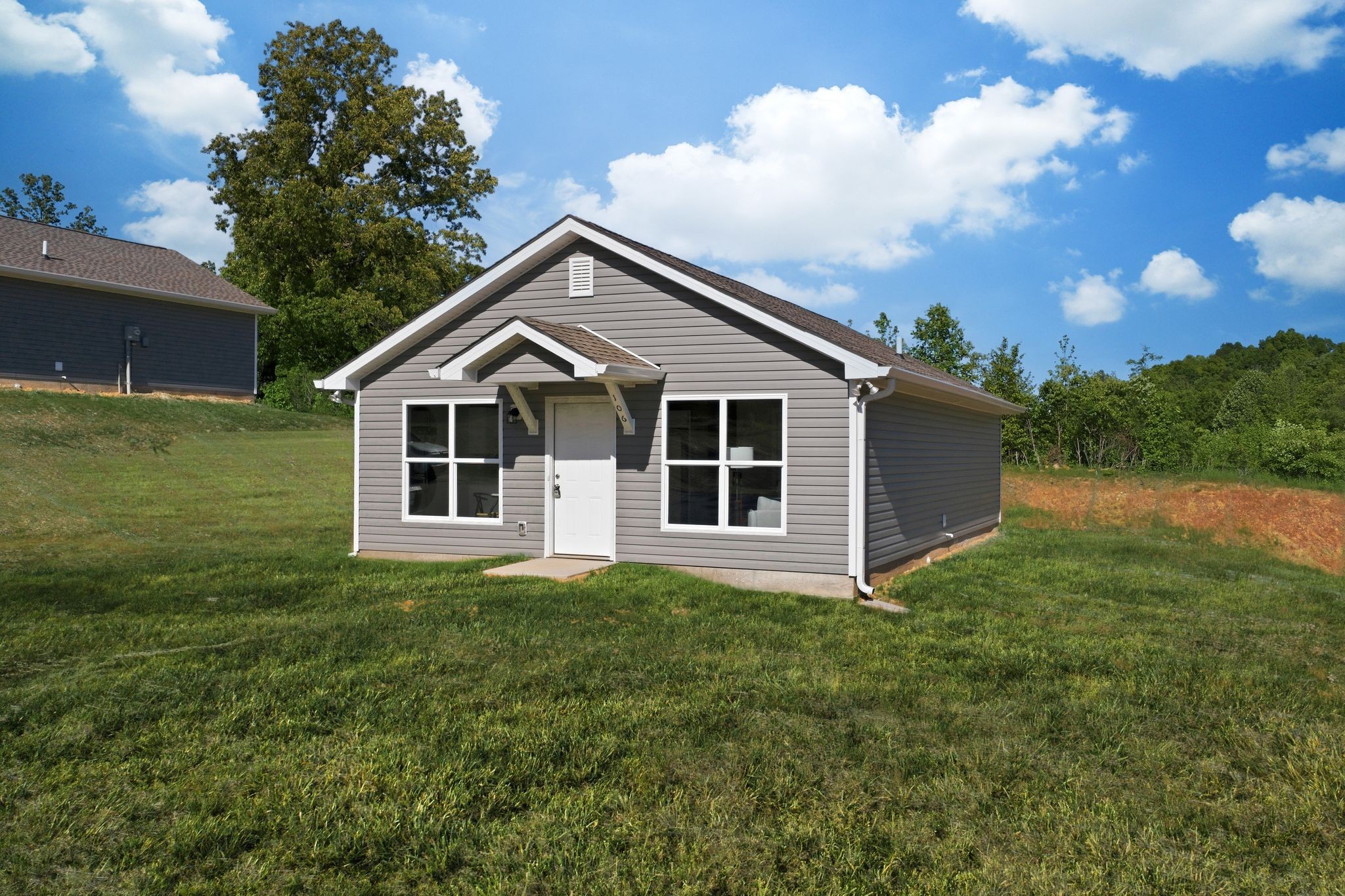 106 Hill Road Dickson, TN 37055 - Photo 2 of 22