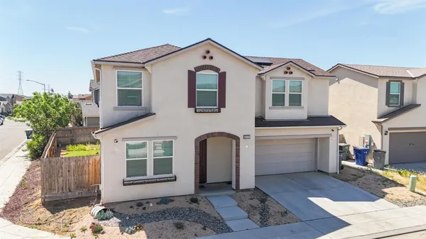 $519,000 | 6125 West Donner Avenue, Fresno, CA 93723