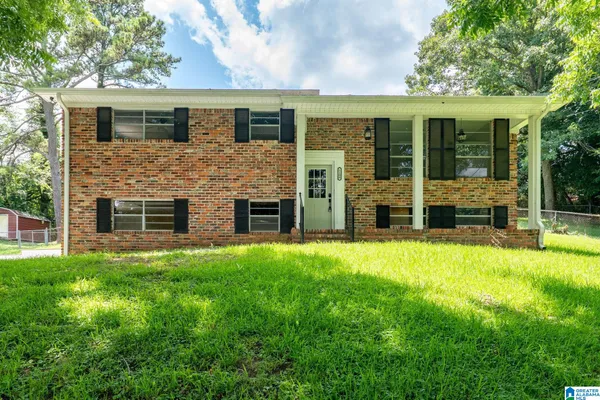 $265,000 | 1108 Meadow Drive, Gardendale, AL 35071