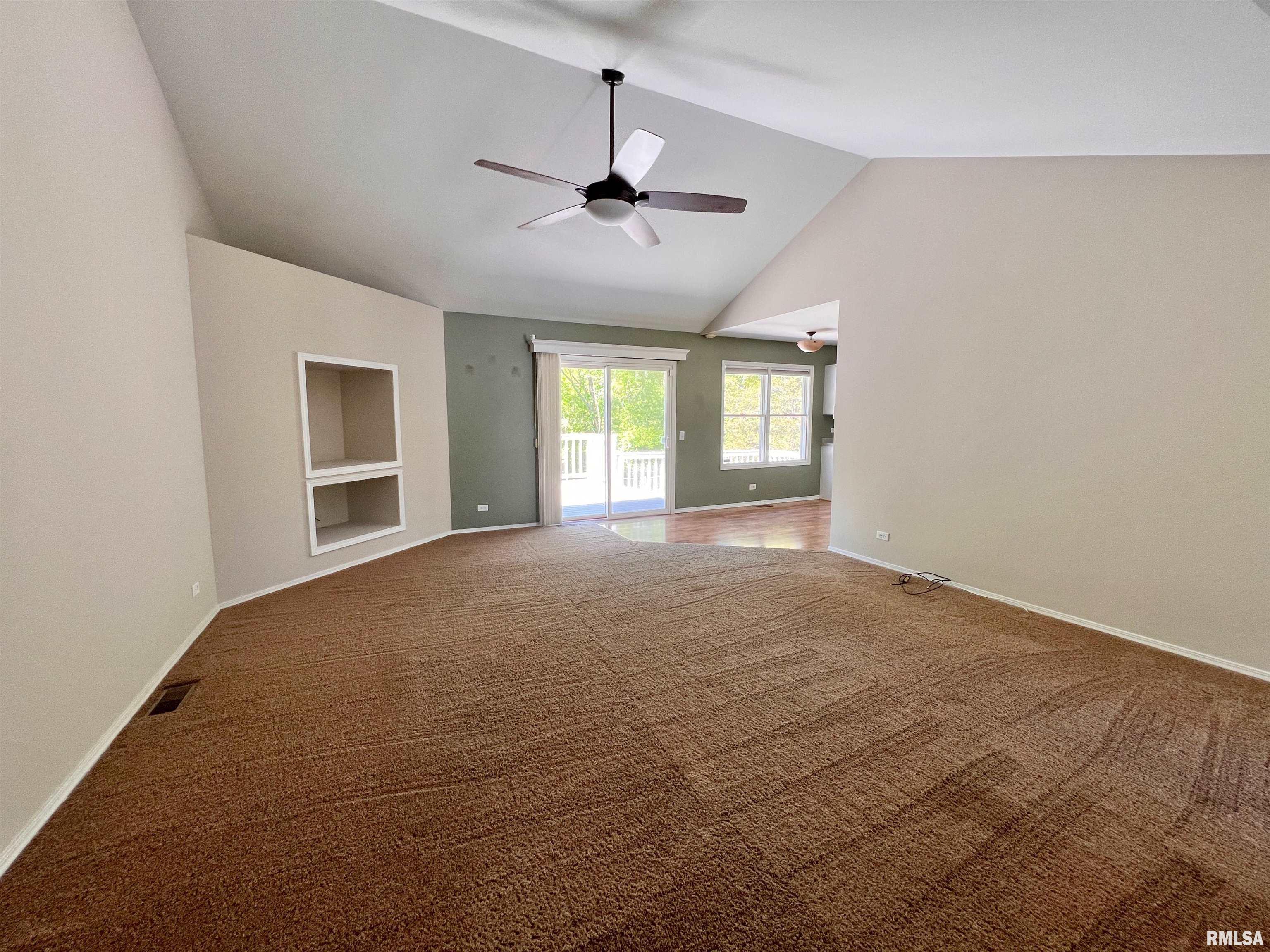 1523 West Lake Road Murphysboro, IL 62966 - Photo 4 of 28