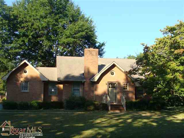 7 Donnan Road Taylors, SC 29687 - Photo 1 of 16 Gallery Image 1