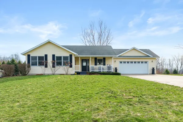 $444,900 | 09299 26th Street, Gobles, MI 49055