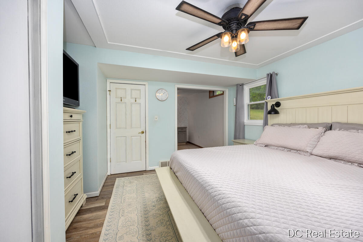 15721 West Almy Road Howard City, MI 49329 - Photo 21 of 35 15721-W-Almy_023