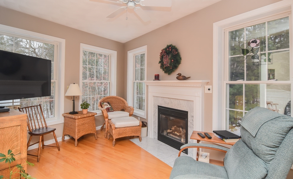 46 Hadleigh Road, Unit 46 Windham, NH 03087 - Photo 13 of 42