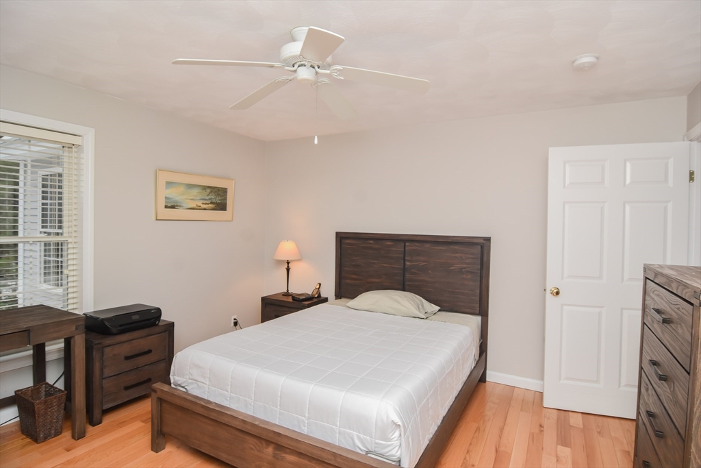 46 Hadleigh Road, Unit 46 Windham, NH 03087 - Photo 14 of 42