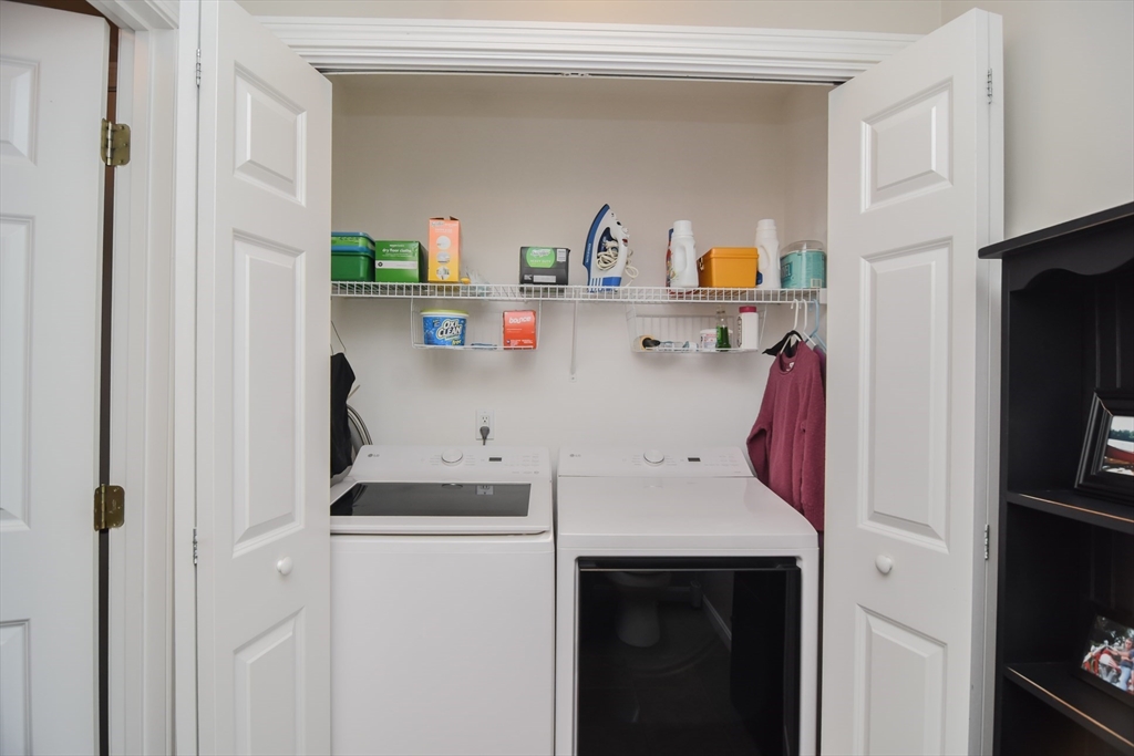 46 Hadleigh Road, Unit 46 Windham, NH 03087 - Photo 19 of 42