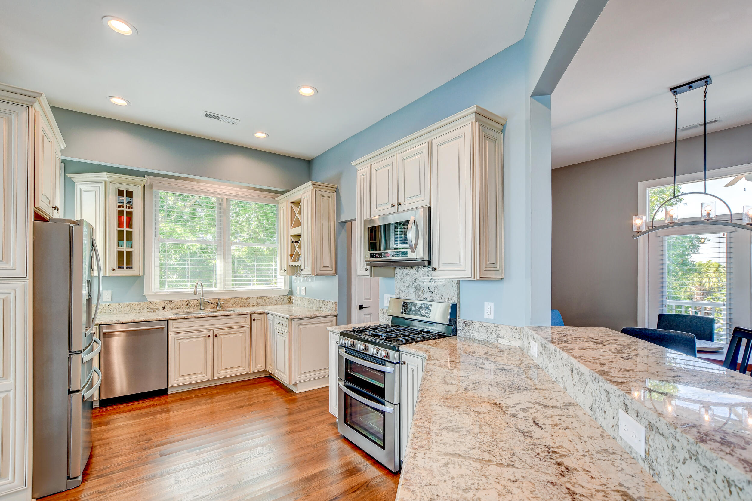 2242 Folly Road Charleston, SC 29412 - Photo 12 of 54 DSC_7432_3_4_5_6