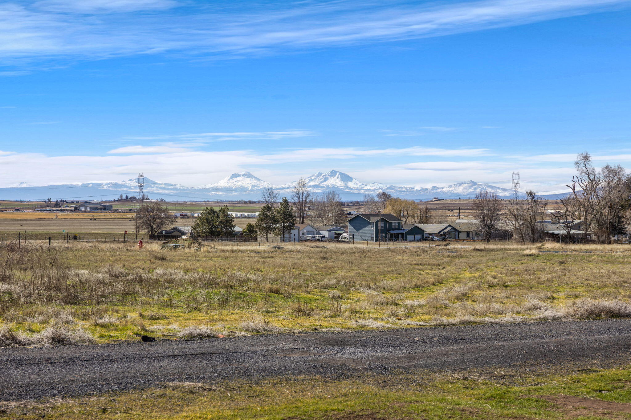 502 Southwest 6th Street, Unit LOT 9 Madras, OR 97741 - Photo 3 of 22 2026_02_20_518_sw_6th_st_metolius-71