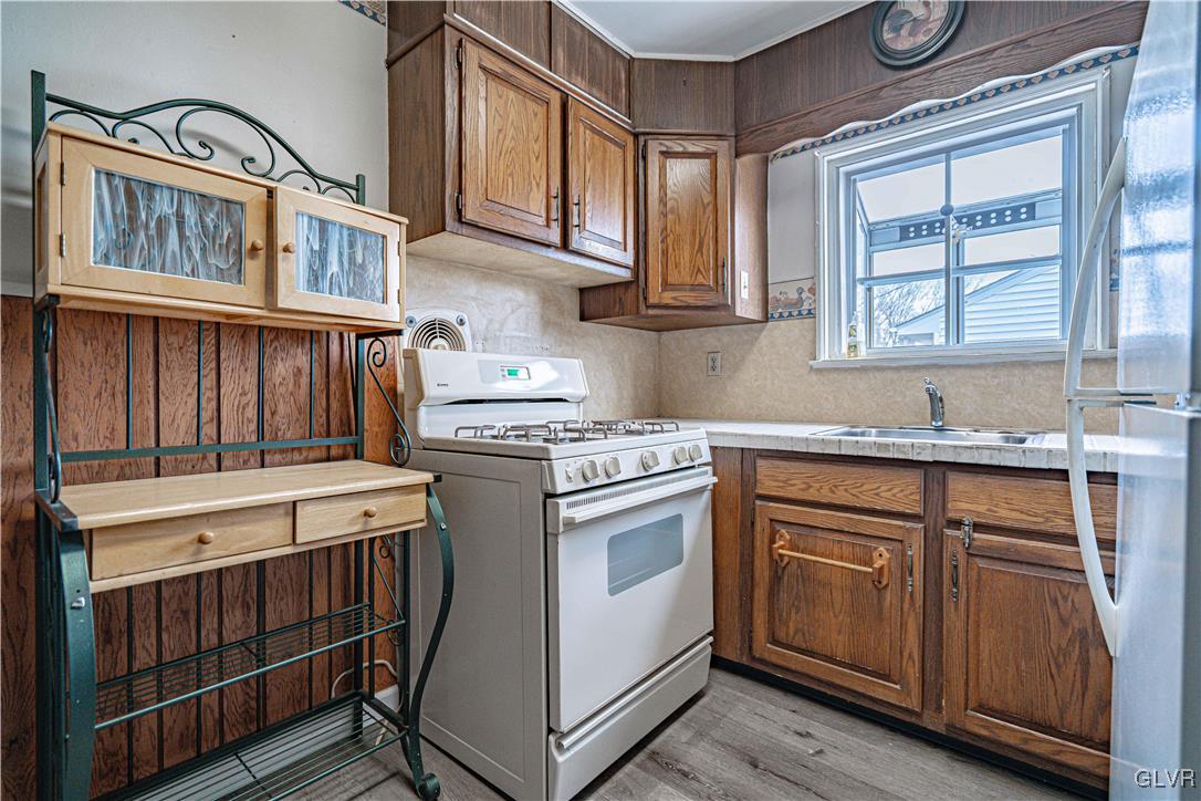 2128 Catasauqua Road Bethlehem, PA 18018 - Photo 12 of 36 Gallery Image 12