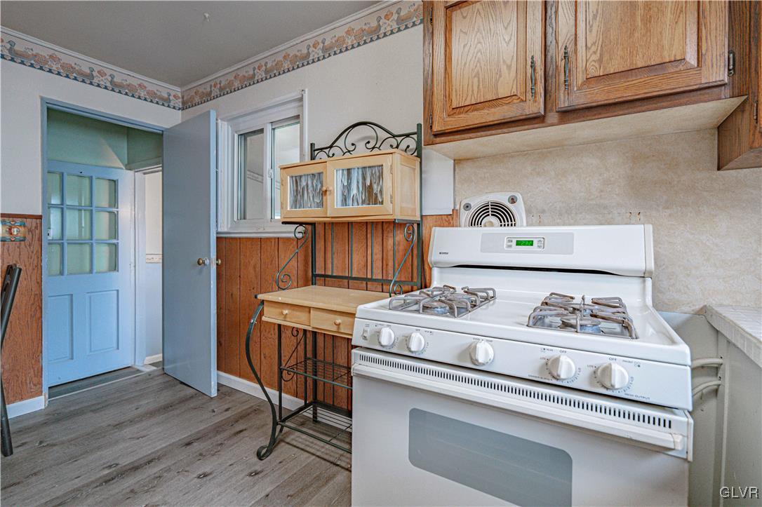 2128 Catasauqua Road Bethlehem, PA 18018 - Photo 13 of 36 Gallery Image 13
