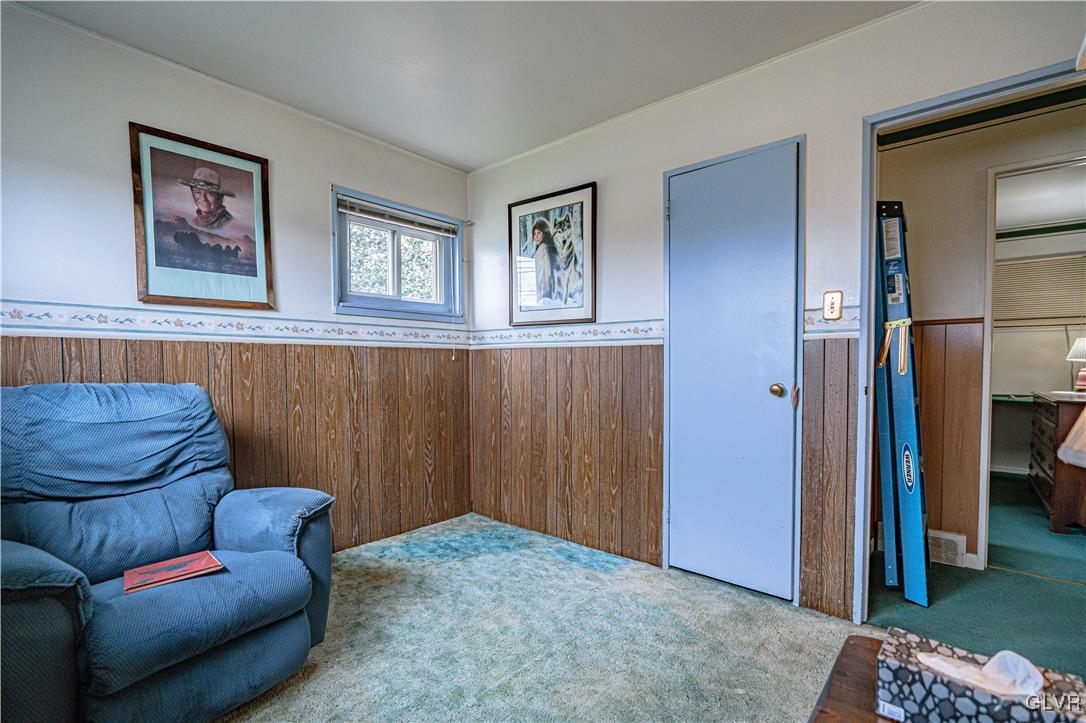 2128 Catasauqua Road Bethlehem, PA 18018 - Photo 21 of 36 Gallery Image 21