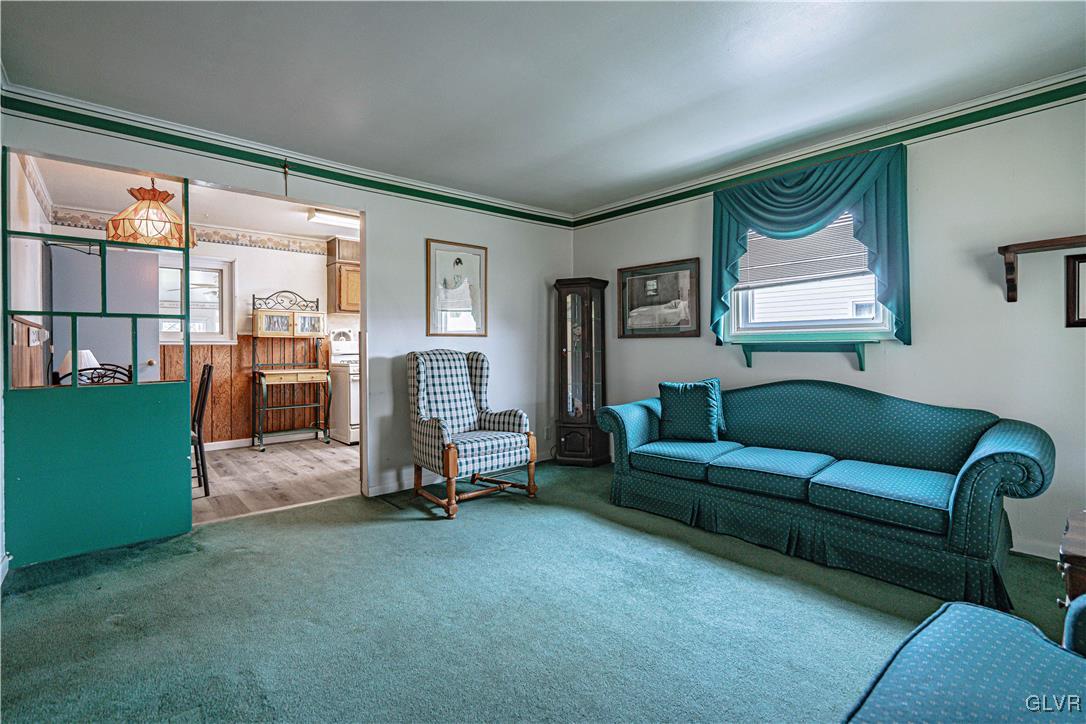 2128 Catasauqua Road Bethlehem, PA 18018 - Photo 8 of 36 Gallery Image 8