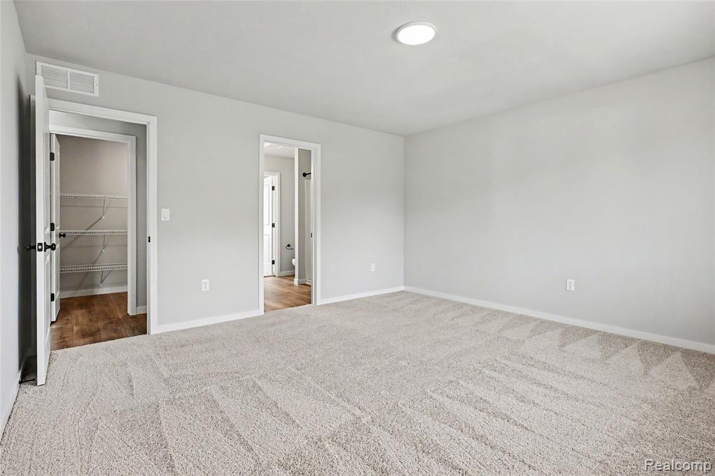 5528 Lahring Road Linden, MI 48451 - Photo 11 of 29