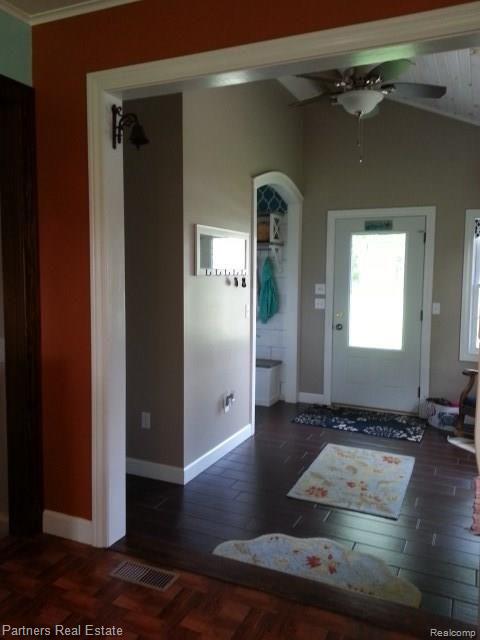 6851 Hinchey Road Pinckney, MI 48169 - Photo 9 of 35