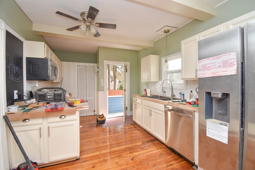 78 Homestead Avenue Springfield, MA 01151 - Photo 5 of 11 Gallery Image 5