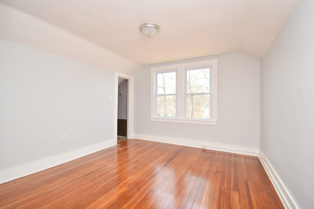 78 Homestead Avenue Springfield, MA 01151 - Photo 9 of 11 Gallery Image 9