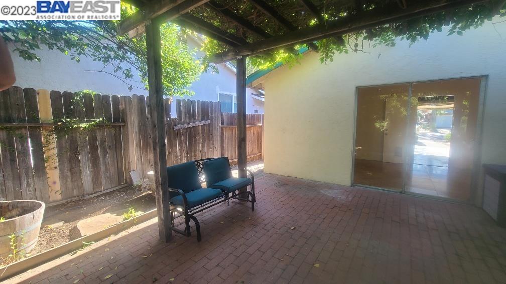 1501 L Street Davis, CA 95616 - Photo 23 of 23 a view of a two chairs in the patio next to a yard